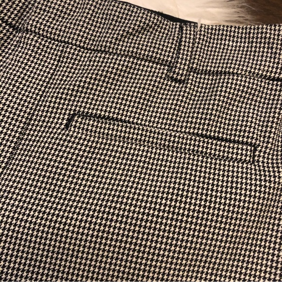 ANTHROPOLOGIE MAEVE Slim Kick Houndstooth Print Cropped Pants - Picture 6 of 13